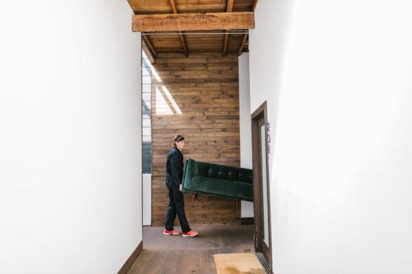 Packing and moving services